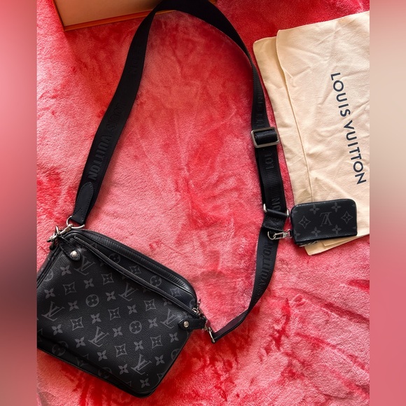 Louis Vuitton Trio Messenger bag - Picture 2 of 13